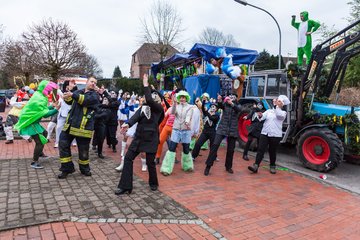 Bild 737 - Latuff 2016 Umzug